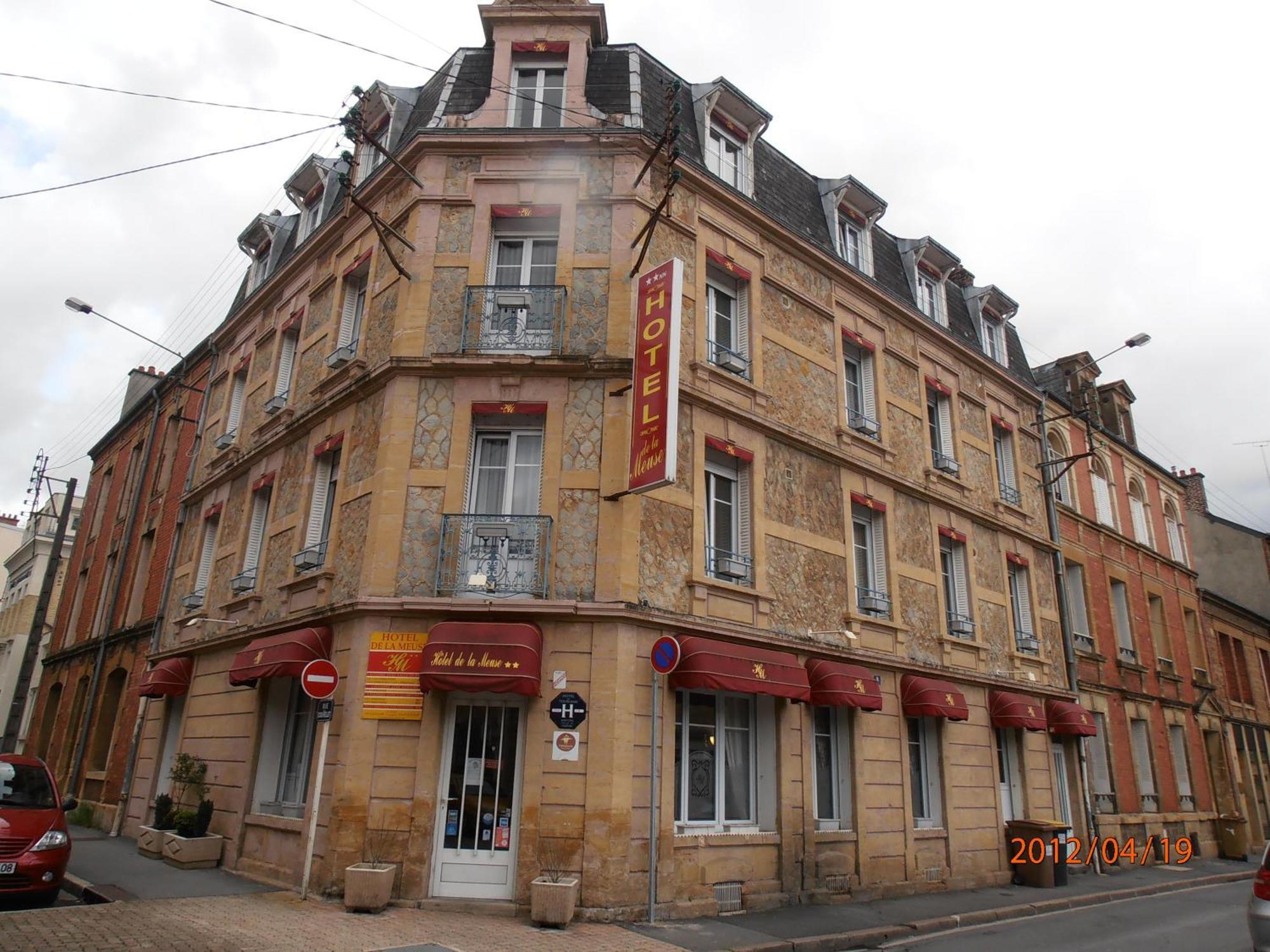 Hotel De La Meuse Charleville-Mezieres Bagian luar foto